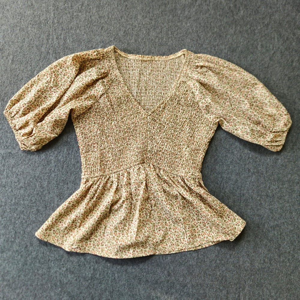 Floral Smocked V-Neck Puff Sleeve Peplum Top Small Milkmaid Peasant Girlhoodcore